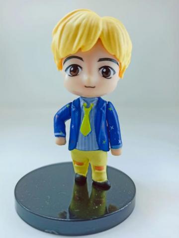 Mini Figura Bts Jin 8cm