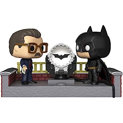 Funko Pop! Movie Moment: Batman 80th - Batman with Light Up Bat Signal