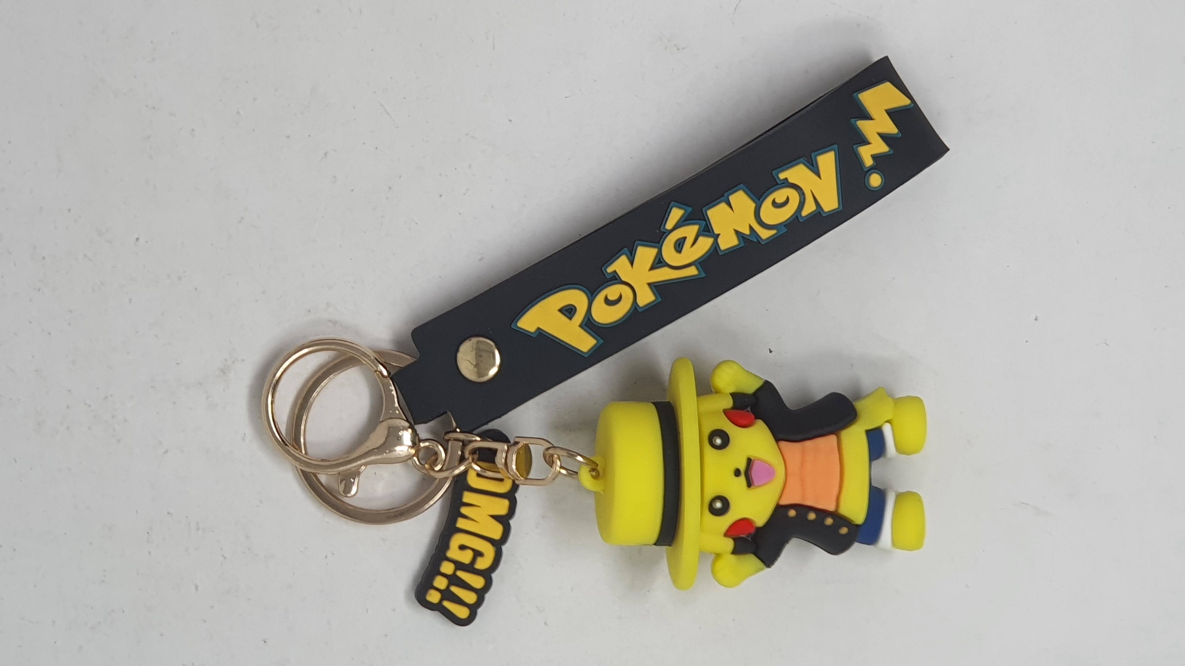 Llavero Goma Pokemon Pikachu Ropa Urbana