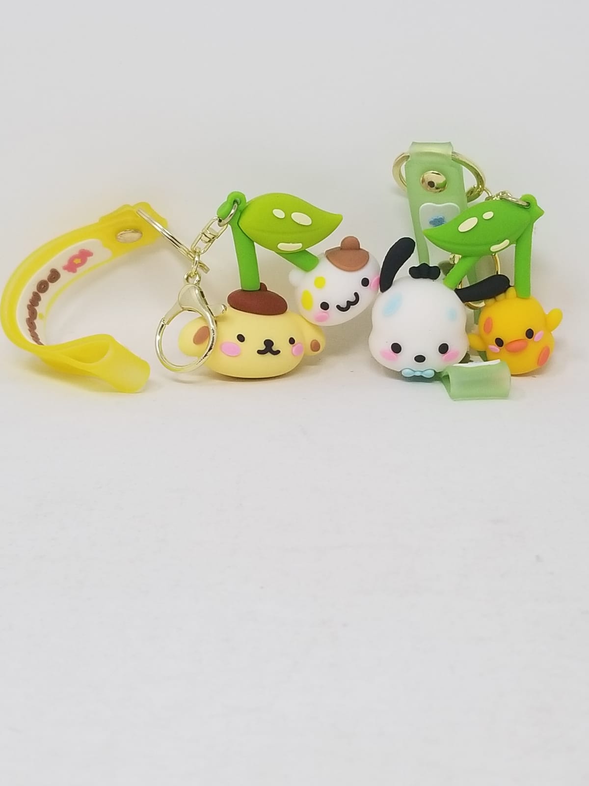 Llaver Goma Sanrio Planta  Con Hojitas ( Varios)